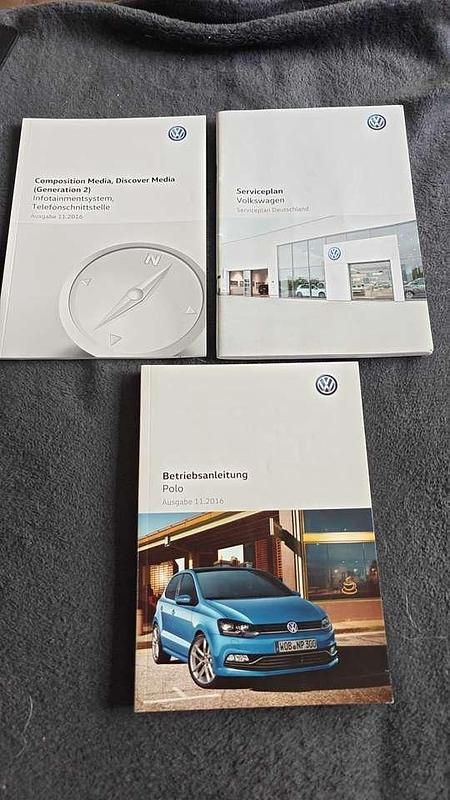 Second-hand VW Polo Highline 90 CP (66 kW) 2017 Gri Berlinǎ