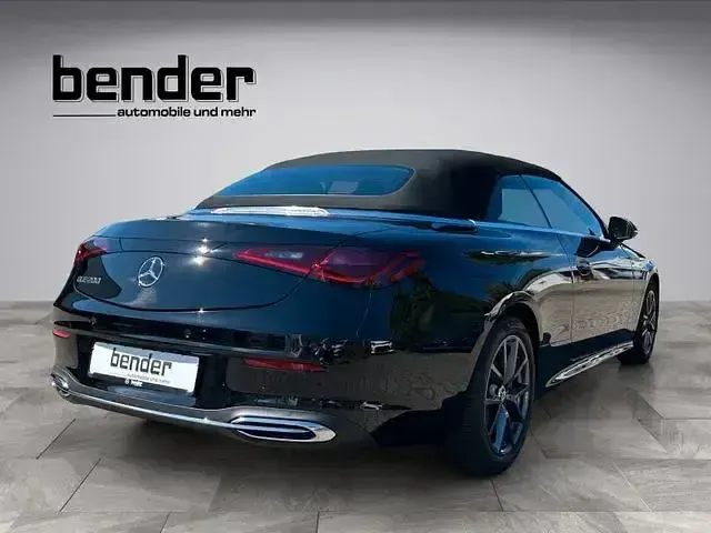 Gebraucht Mercedes CLE200 205 PS (150 kW) 2025 Schwarz Cabrio