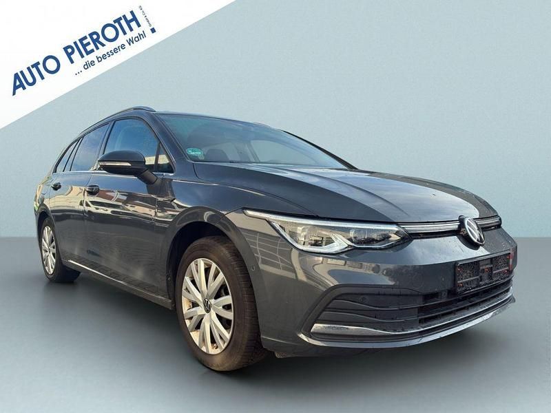 Gebraucht VW Golf VII Style 150 PS (110 kW) 2021 Grau Kombi