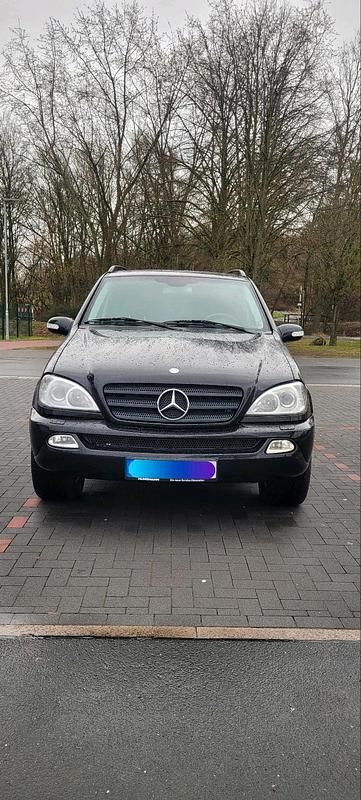 Gebraucht Mercedes ML320 220 PS (161 kW) 2002 Schwarz SUV