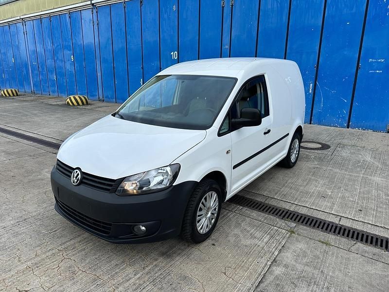 Weiß Gebraucht 2011 VW Caddy Van / Kleinbus | 5.800 € (Guter Preis) - Bild 1/4