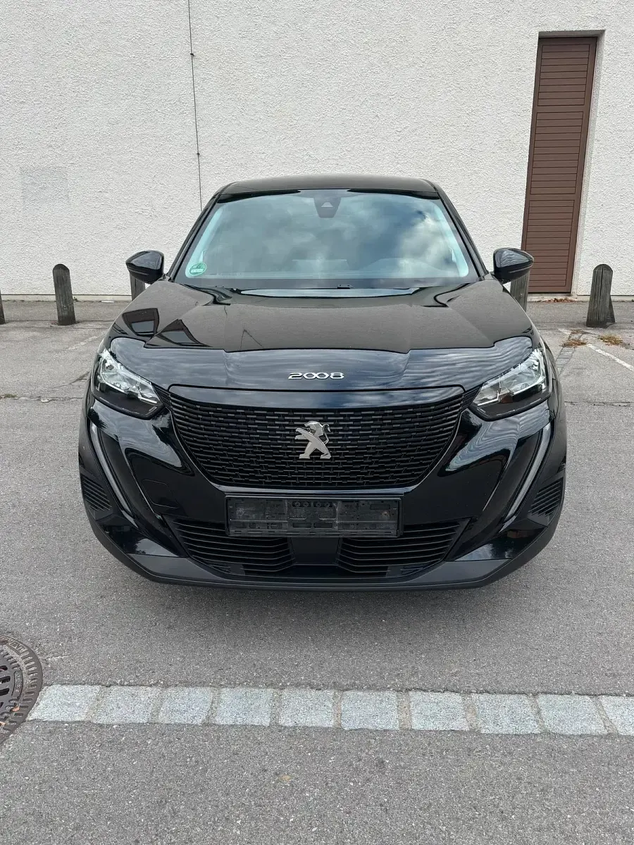 Gebraucht Peugeot 2008 131 PS (96 kW) 2021 Schwarz SUV