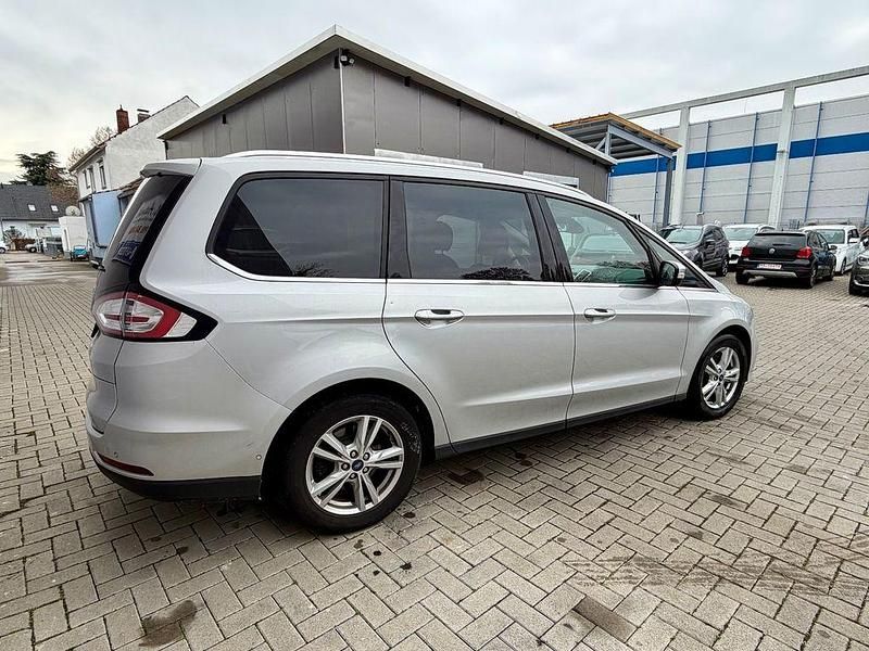 Gebraucht Ford Galaxy Titanium 150 PS (110 kW) 2020 Silber Van / Kleinbus