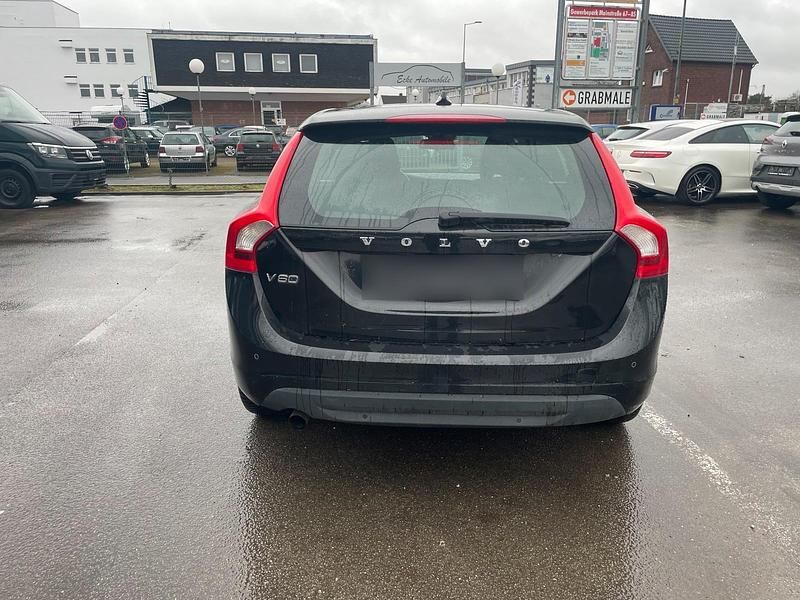 Gebraucht Volvo V60 163 PS (119 kW) 2011 Schwarz Kombi
