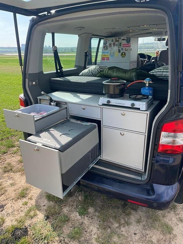 Gebraucht VW T5 131 PS (96 kW) 2008 Blau Van