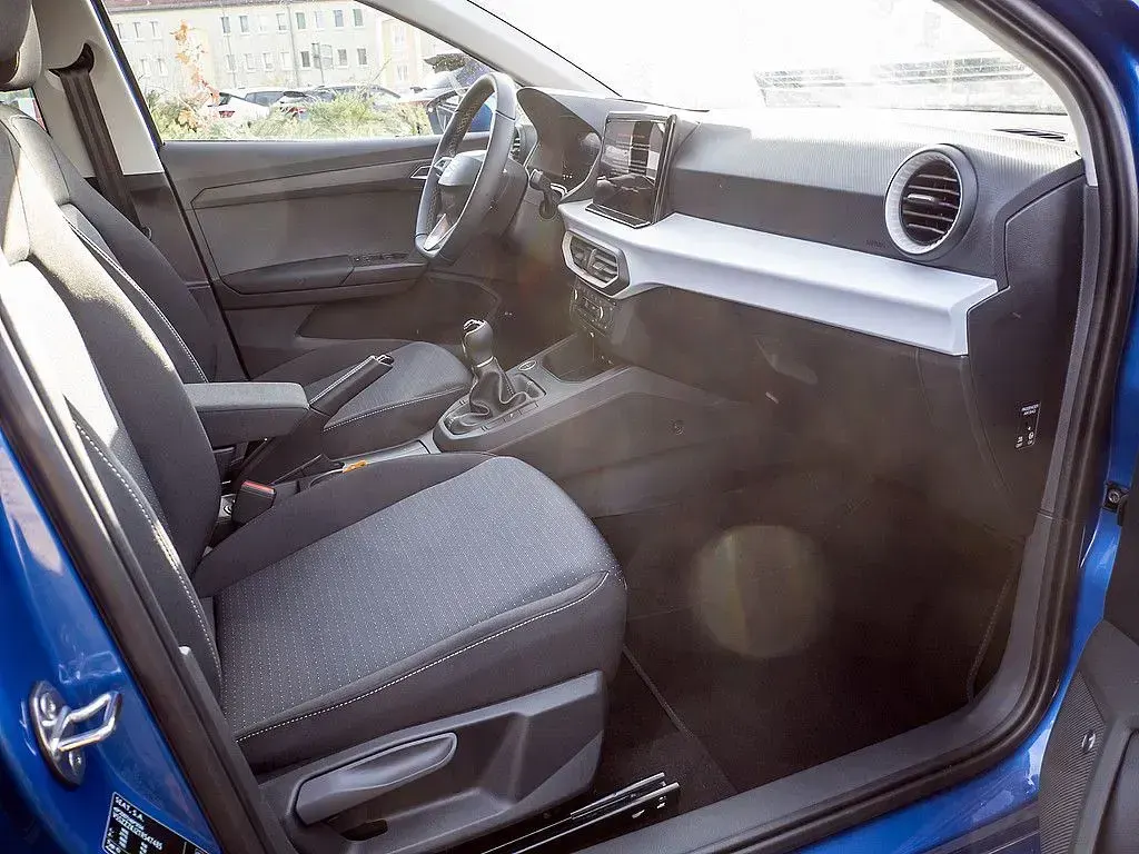 Neu Seat Ibiza Style 116 PS (85 kW) 2025 Blau Kleinwagen