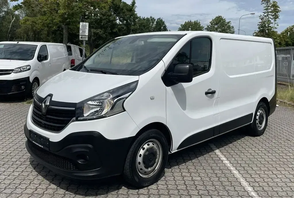 Gebraucht Renault Trafic 145 PS (106 kW) 2021 Weiß Van / Kleinbus