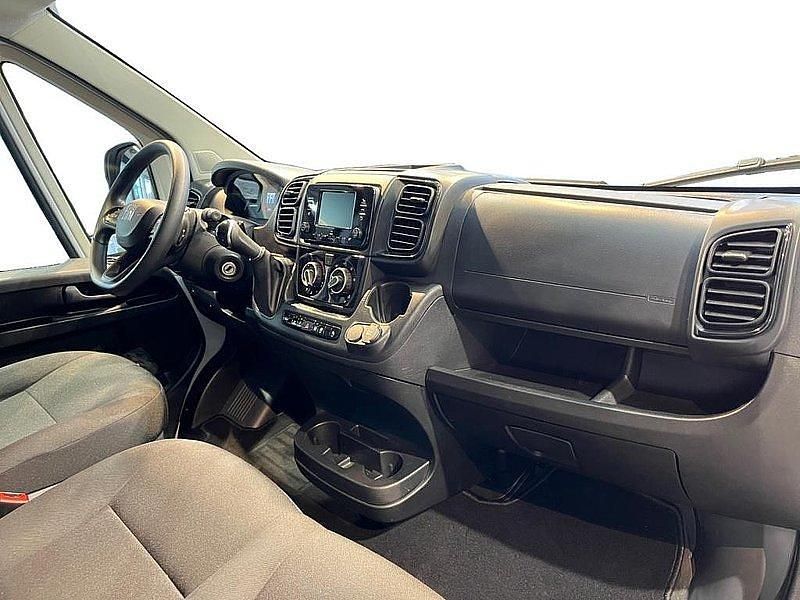 Gebraucht Fiat Ducato 140 PS (102 kW) 2024 Weiss Van