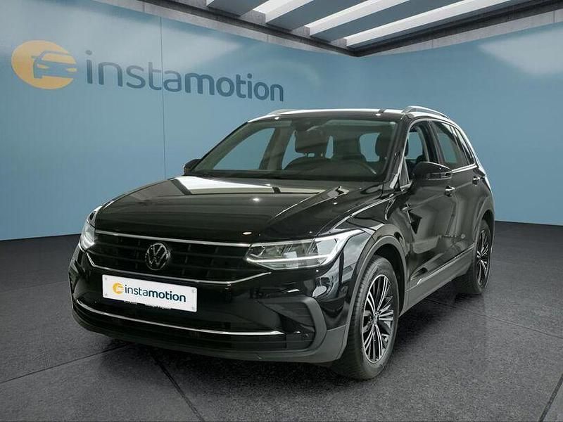 Gebraucht VW Tiguan 150 PS (110 kW) 2023 Schwarz SUV