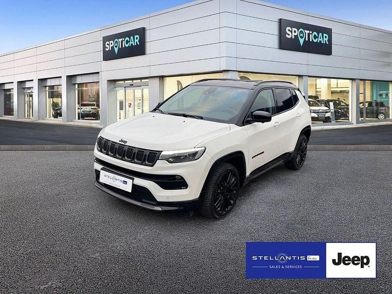 Weiß Gebraucht 2024 Jeep Compass SUV | 23.890 € (Superpreis) - Bild 1/4