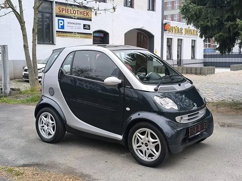 Gebraucht Smart ForTwo Coupé 61 PS (44 kW) 2006 Grün Coupé