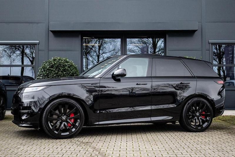 Gebraucht Land Rover Range Rover Sport First Edition 530 PS (389 kW) 2023 Schwarz SUV