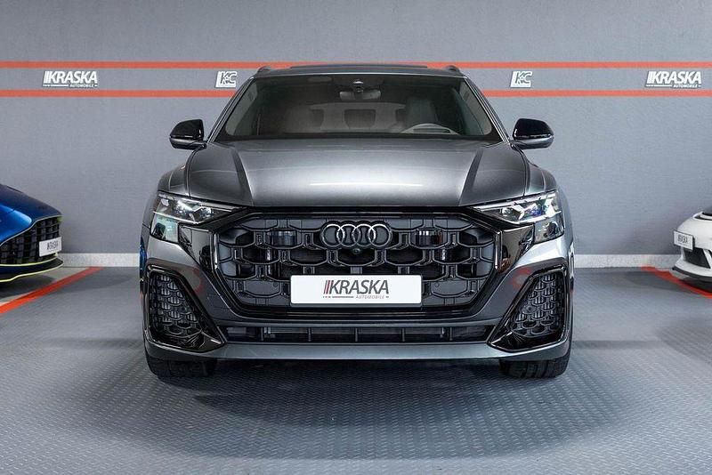 Neu Audi SQ8 Design 507 PS (372 kW) 2026 Daytonagrau SUV
