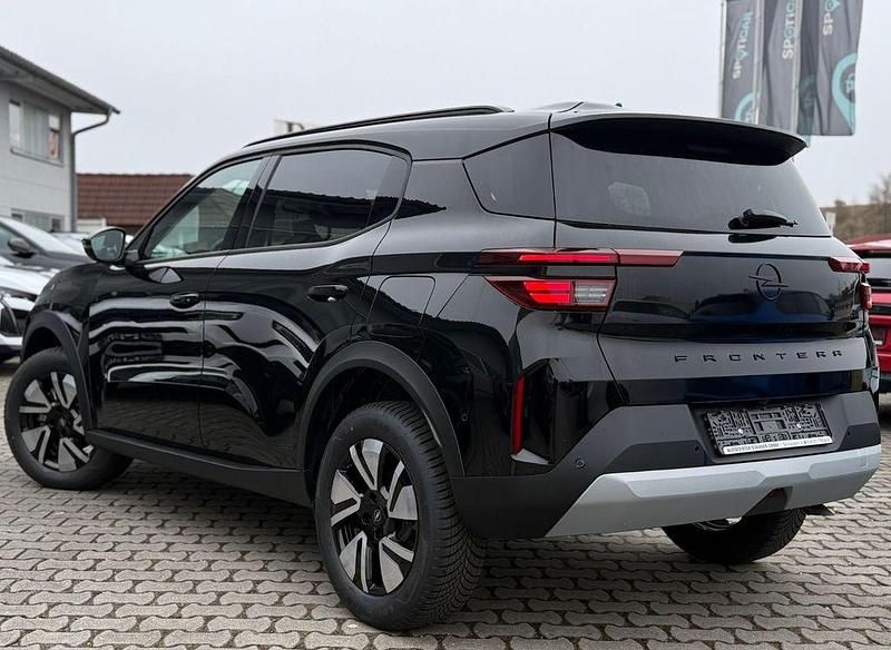 Neu Opel Frontera 145 PS (106 kW) 2026 Schwarz SUV