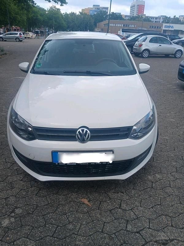 Weiß Gebraucht 2013 VW Polo Limousine | 6.700 € (Superpreis) - Bild 1/4
