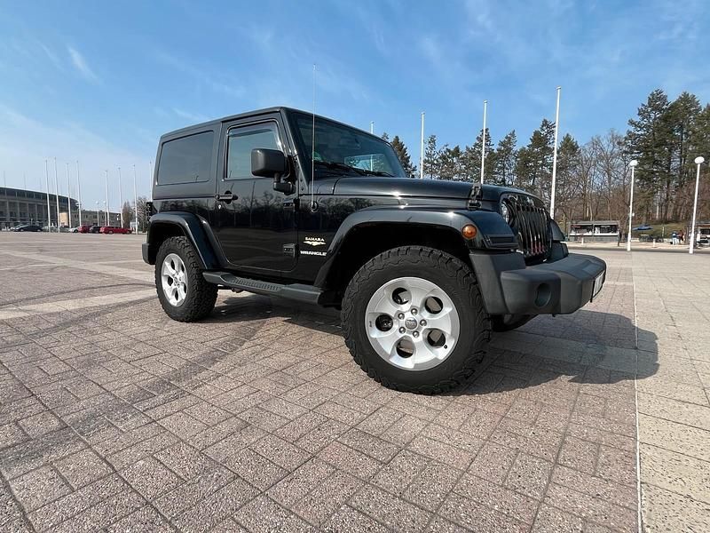 Gebraucht Jeep Wrangler Sahara 200 PS (147 kW) 2014 Schwarz SUV