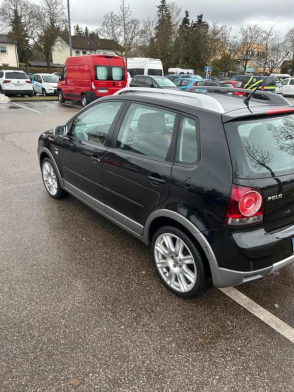 Gebraucht VW Polo Cross 75 PS (55 kW) 2005 Schwarz Kleinwagen