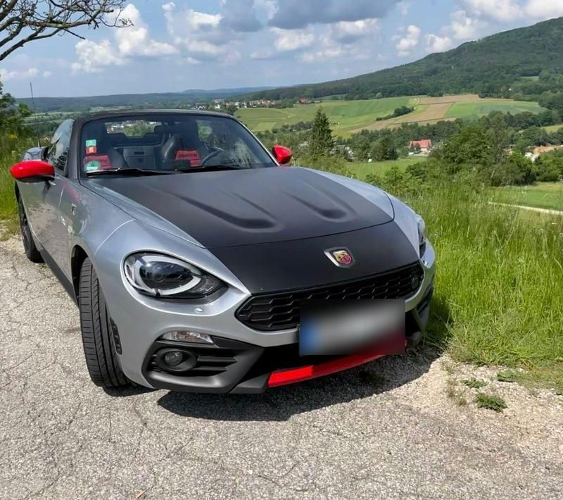Gebraucht Abarth 124 Spider 170 PS (125 kW) 2018 Schwarz Cabrio