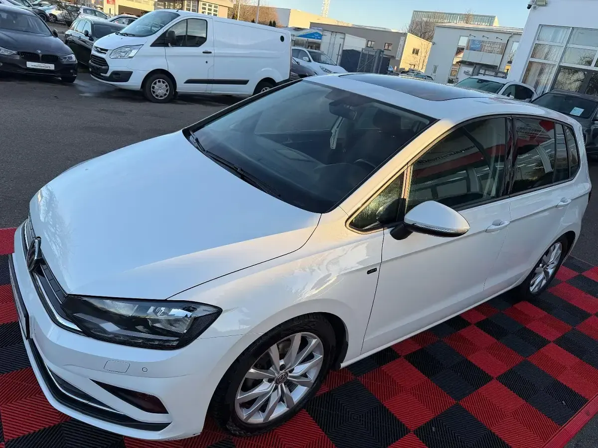 Gebraucht VW Golf Sportsvan Join 150 PS (110 kW) 2019 Weiß Van / Kleinbus