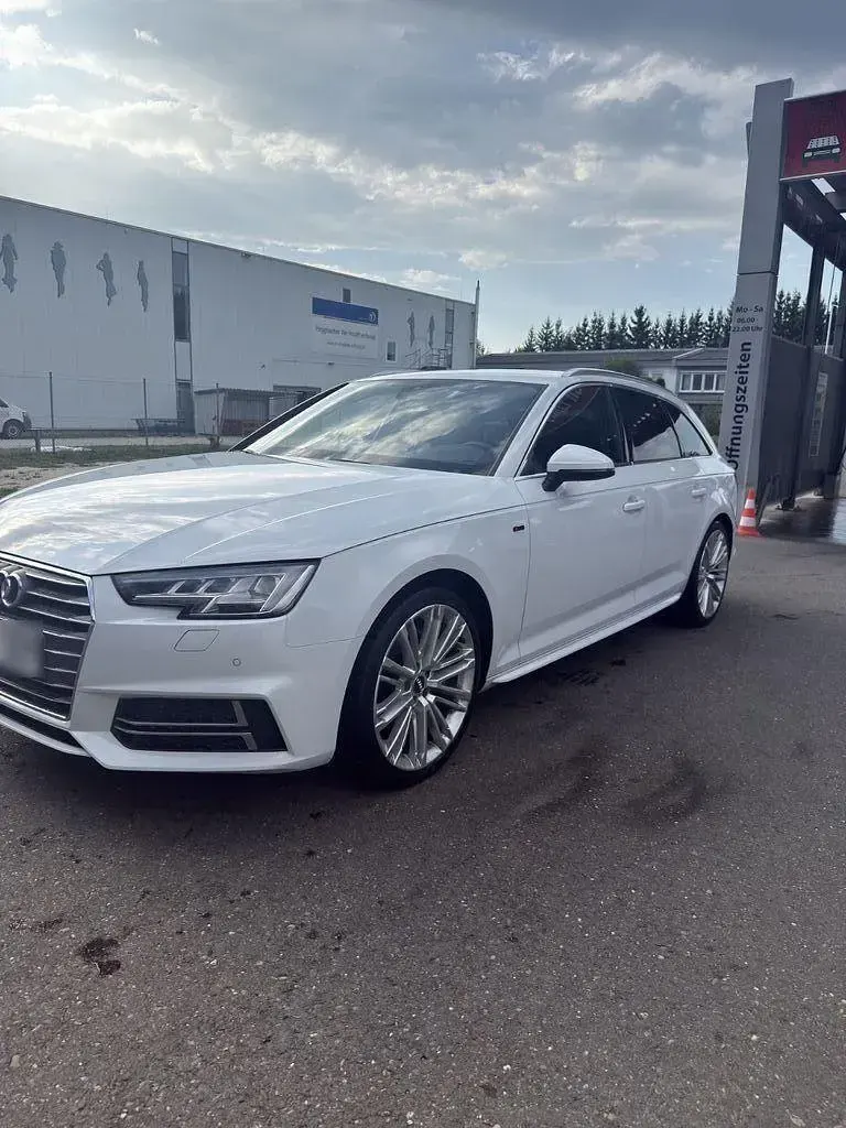 Gebraucht Audi A4 Sport 190 PS (139 kW) 2016 Weiß Kombi