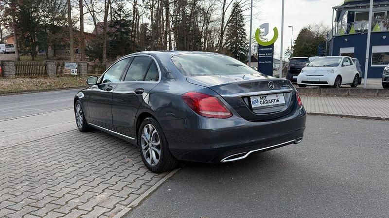 Gebraucht Mercedes C180 Avantgarde 156 PS (114 kW) 2015 Grau Limousine