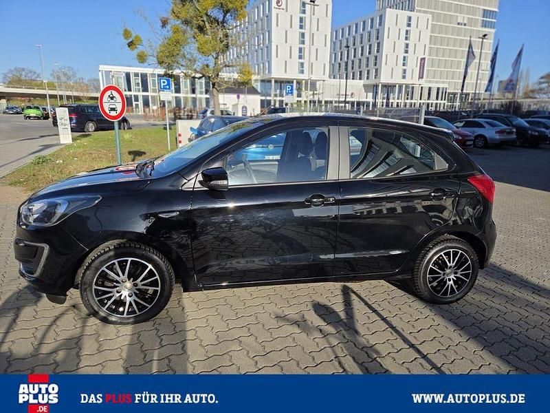 Gebraucht Ford Ka Plus S 71 PS (52 kW) 2019 Schwarz Kleinwagen