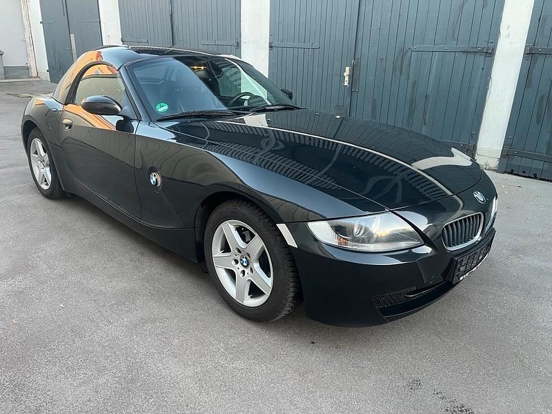 Schwarz Gebraucht 2008 BMW Z4 Cabrio | 4.990 € (Teuer) - Bild 1/4