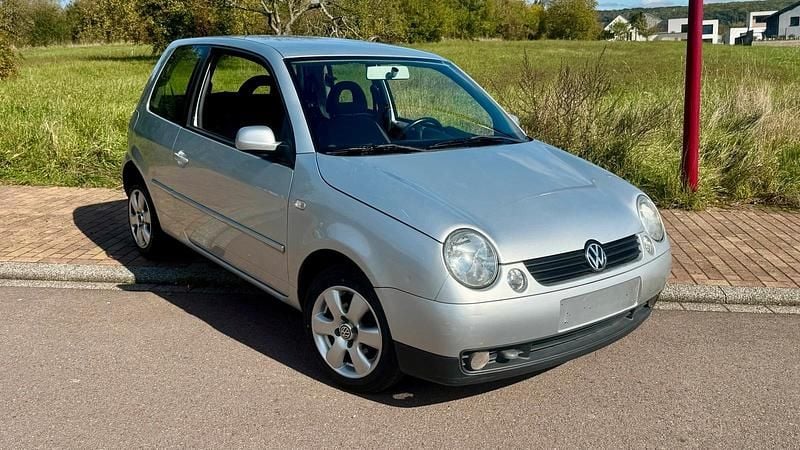 Grau Gebraucht 2002 VW Lupo Kleinwagen | 1.800 € (Etwas zu teuer) - Bild 1/4