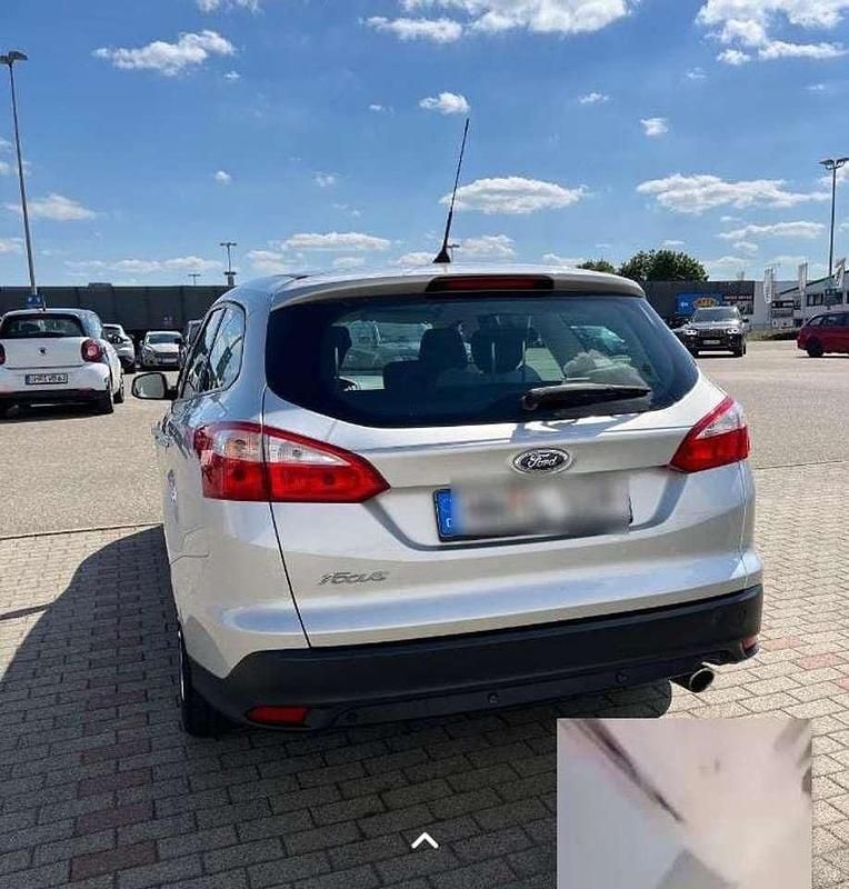 Gebraucht Ford Focus Trend 116 PS (85 kW) 2013 Kombi