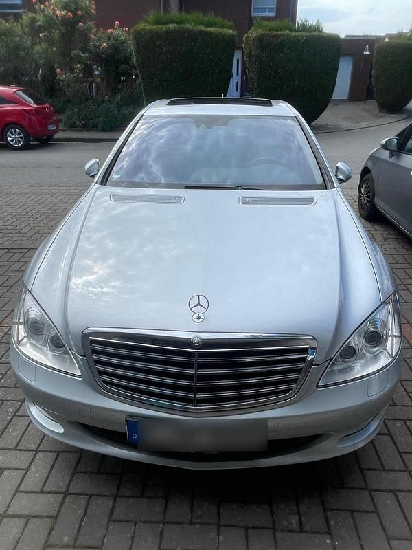 Silber Gebraucht 2007 Mercedes S320 Limousine | 9.999 € (Superpreis) - Bild 1/4