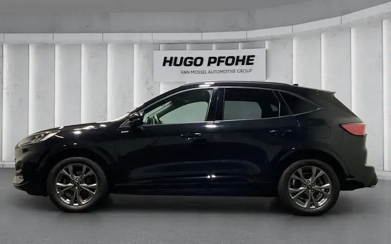 Gebraucht Ford Kuga ST-Line X 150 PS (110 kW) 2024 Schwarz SUV
