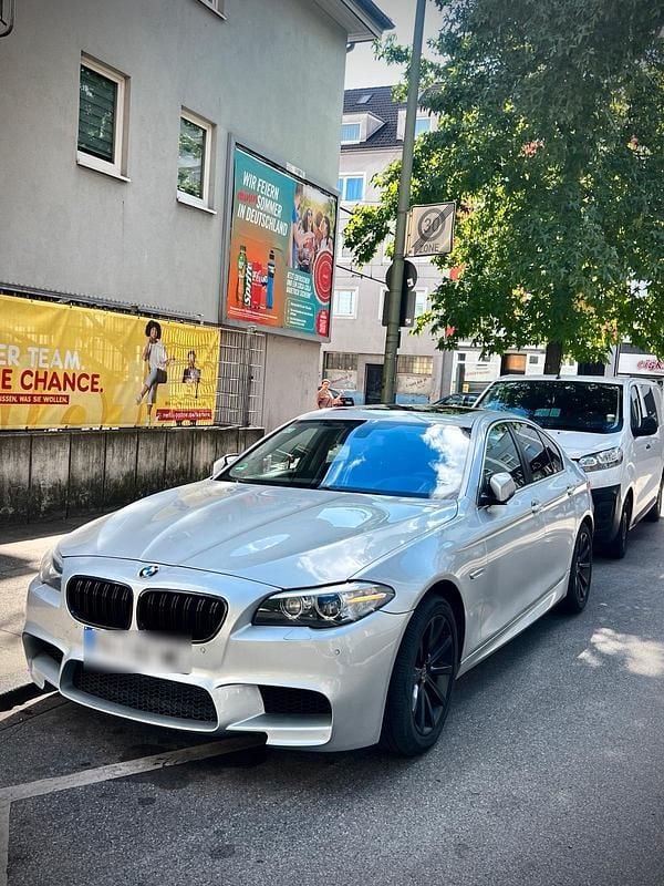 Silber Gebraucht 2014 BMW 535 Limousine | 15.500 € (Fairer Preis) - Bild 1/4