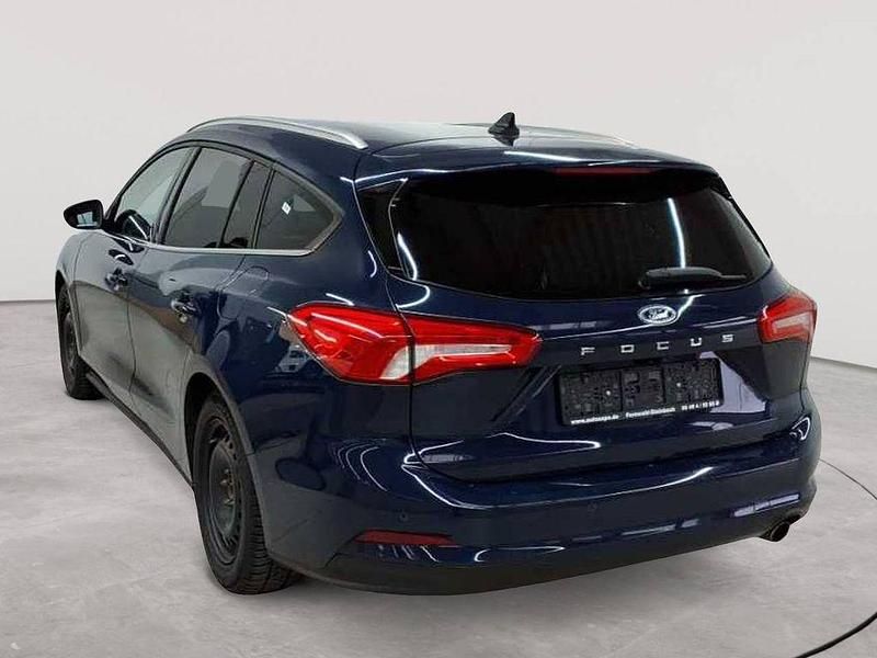 Gebraucht Ford Focus Cool & Connect 150 PS (110 kW) 2020 Blau Limousine
