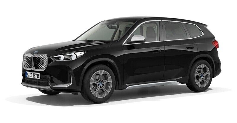 Schwarz Gebraucht 2024 BMW iX1 Luxury Line SUV | 45.167 € (Fairer Preis) - Bild 1/4