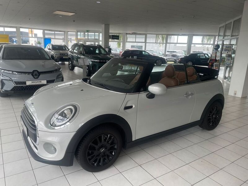 Silber Gebraucht 2019 Mini One Cabriolet Chili Cabrio | 18.990 € (Etwas zu teuer) - Bild 1/2