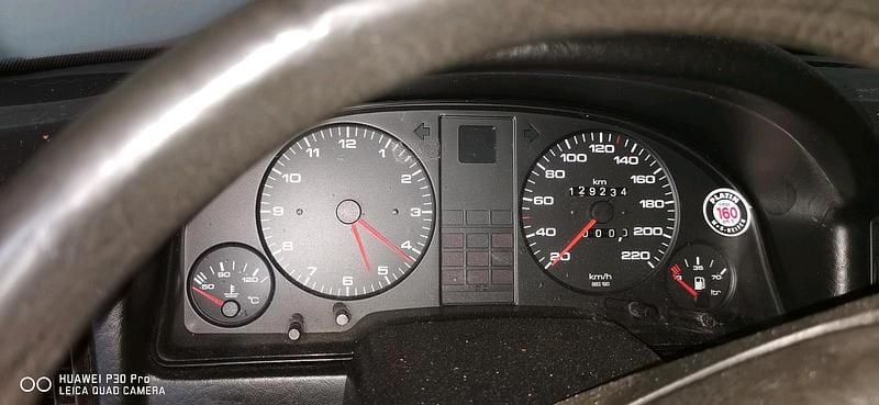 Second-hand Audi 80 75 CP (55 kW) 1987 Roșu Berlinǎ