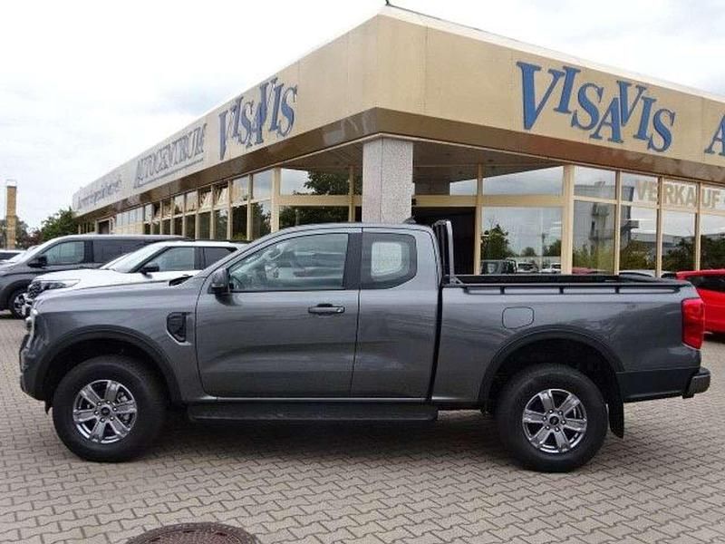 Neu Ford Ranger XLT 170 PS (125 kW) 2025 Grau Pickup