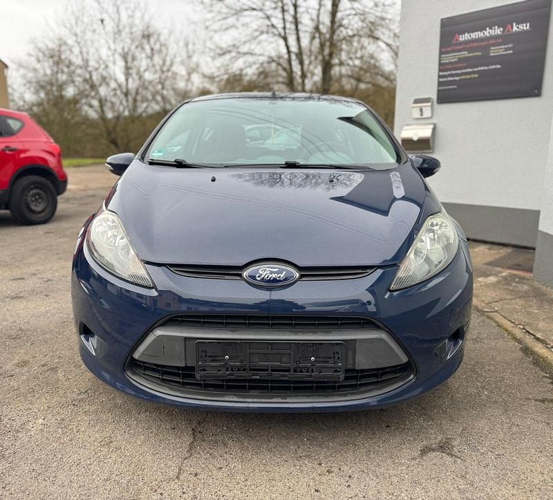 Gebraucht Ford Fiesta 60 PS (44 kW) 2010 Blau Kleinwagen