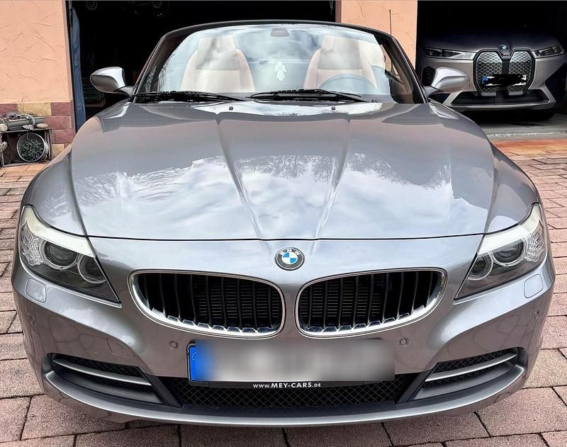 Gebraucht BMW Z4 Sport Line 184 PS (135 kW) 2012 Silber Cabrio