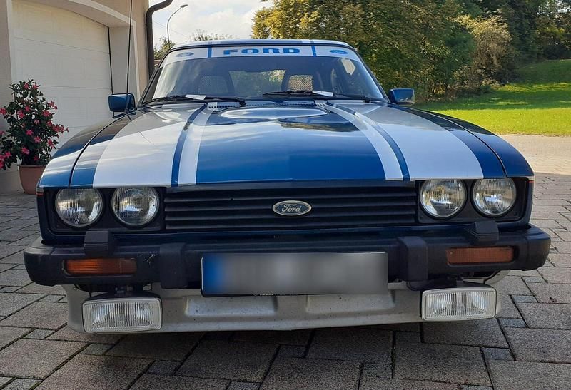 Second-hand Ford Capri 160 CP (117 kW) 1981 Albastru Coupe