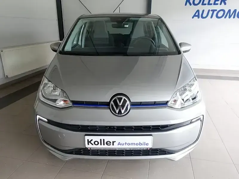 Brugt VW e-up! Style 61 kW (83 HK) 2022 Sølv Hatchback