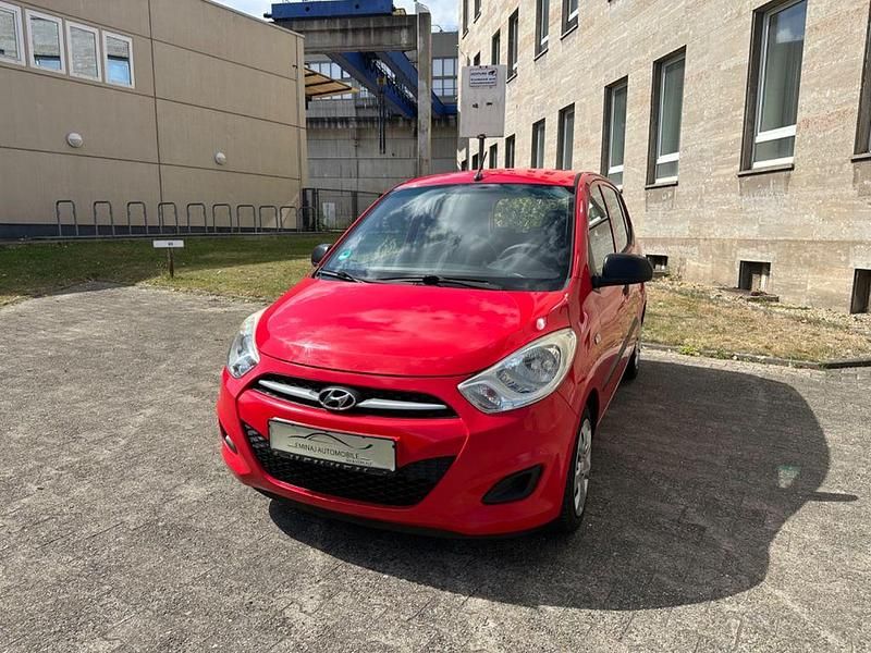 Rot Gebraucht 2011 Hyundai i10 Classic Kleinwagen | 2.150 € (Fairer Preis) - Bild 1/4
