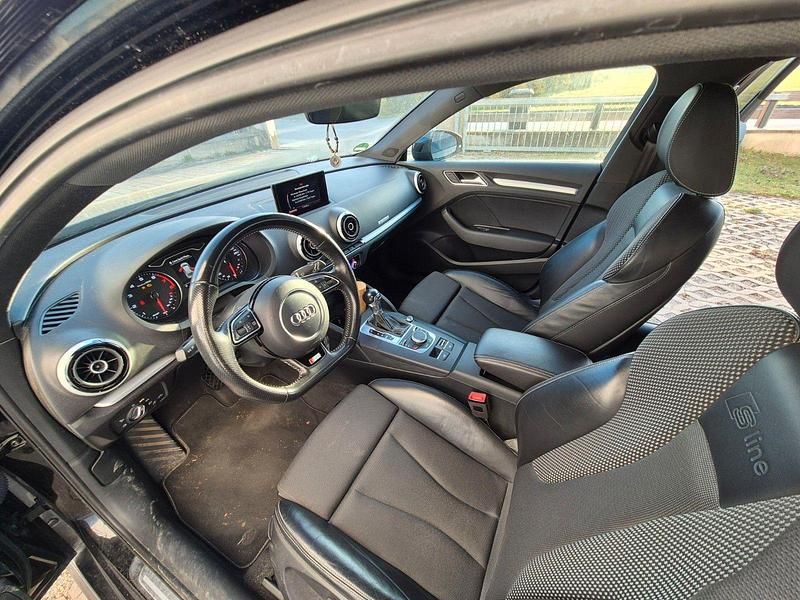 Second-hand Audi A3 S-Line 179 CP (131 kW) 2016 Negru Berlinǎ