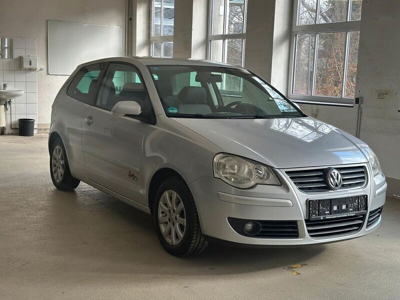 Silber Gebraucht 2006 VW Polo Sportline Kleinwagen | 2.100 € (Superpreis) - Bild 1/4