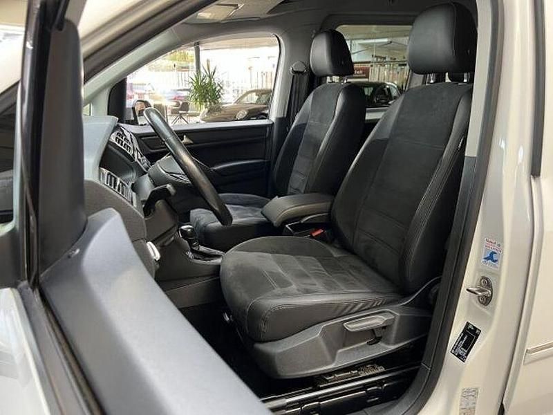 Gebraucht VW Caddy Highline 150 PS (110 kW) 2017 Weiß Van / Kleinbus