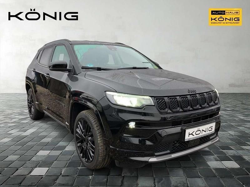 Gebraucht Jeep Compass Altitude 131 PS (96 kW) 2023 Solid black (5ck) SUV