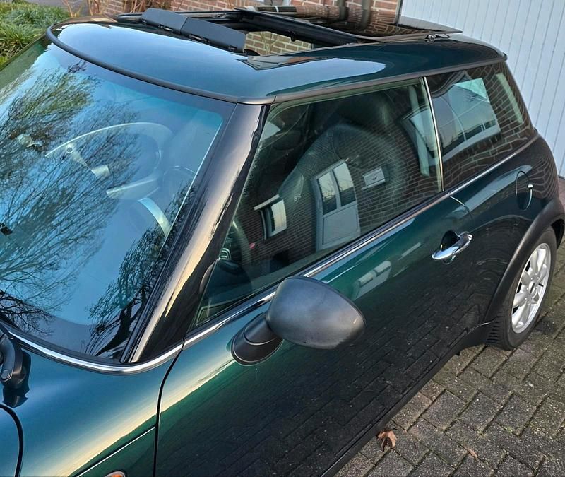 Second-hand Mini ONE 90 CP (66 kW) 2002 Verde Hatchback