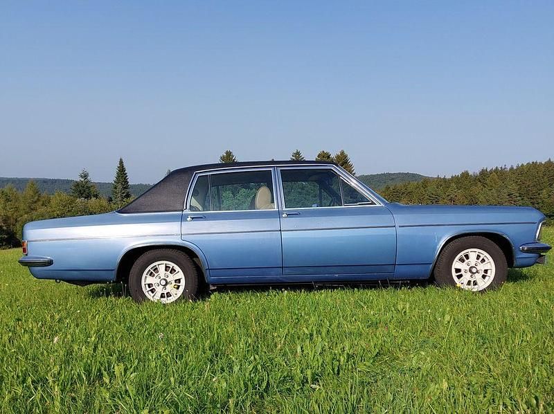 Blau Gebraucht 1976 Opel Diplomat Limousine | 11.000 € - Bild 1/4