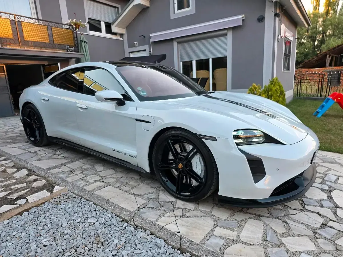 Gebraucht Porsche Taycan Turbo 500 kW (680 PS) 2020 Weiß Limousine