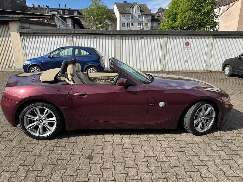 Gebraucht BMW Z4 192 PS (141 kW) 2004 Violet Cabrio
